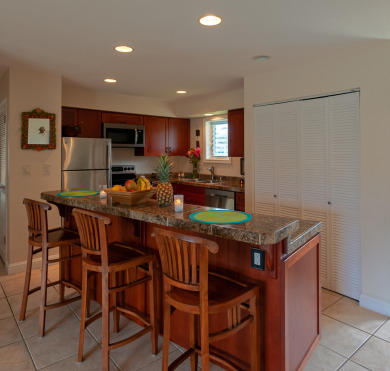 Lake House Corner Penthouse w Awesome Ocean Views, Updated Interior, Plenty of Privacy, , on Kauai - Princeville in Hawaii - Lakehouse Vacation Rental - Lake Home for rent on LakeHouseVacations.com