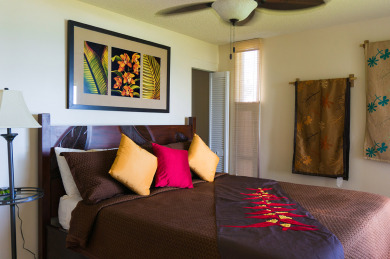 Lake House Views, romantic and private with king bed, ground floor convenience, , on Kauai - Princeville in Hawaii - Lakehouse Vacation Rental - Lake Home for rent on LakeHouseVacations.com