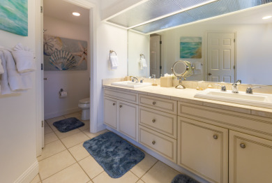 Lake House Elegant Air-Conditioned Villa by Golf Course - Near Beaches, Shopping, Dining, , on Kauai - Princeville in Hawaii - Lakehouse Vacation Rental - Lake Home for rent on LakeHouseVacations.com
