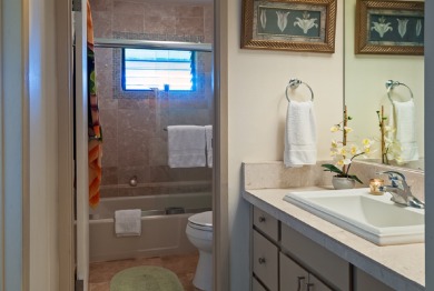 Lake House Cozy North Shore Charmer w Beautiful Ocean Views & Great Onsite Amenities , , on Kauai - Princeville in Hawaii - Lakehouse Vacation Rental - Lake Home for rent on LakeHouseVacations.com