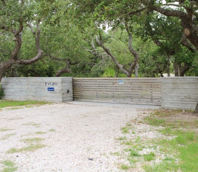 Lake House 3 bedroom 2 bath nestled in the oak trees right on Copano Bay! Private Pier!, , on Gulf of Mexico - Copano Bay in Texas - Lakehouse Vacation Rental - Lake Home for rent on LakeHouseVacations.com