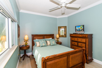 Lake House Villa 12, Second floor 3 bedroom, 3 bathroom, oceanfront, fully equipped. , , on  in Grand Cayman - Lakehouse Vacation Rental - Lake Home for rent on LakeHouseVacations.com