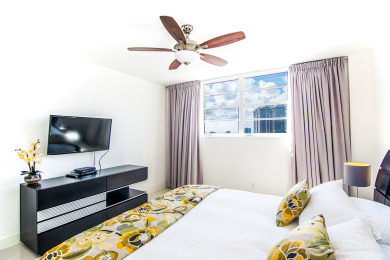 Lake House Cozy condo w city views just 500ft from the beach WIFI + Parking, , on Atlantic Ocean - Sunny Isles Beach in Florida - Lakehouse Vacation Rental - Lake Home for rent on LakeHouseVacations.com
