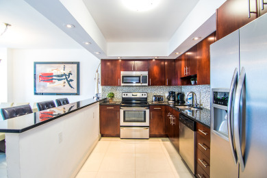 Lake House Cozy condo w city views just 500ft from the beach WIFI + Parking, , on Atlantic Ocean - Sunny Isles Beach in Florida - Lakehouse Vacation Rental - Lake Home for rent on LakeHouseVacations.com