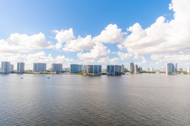 Lake House Quiet marine condo with breathtaking views of the bay WIFI + Parking, , on Atlantic Ocean - Sunny Isles Beach in Florida - Lakehouse Vacation Rental - Lake Home for rent on LakeHouseVacations.com