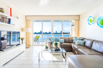 Lake House Comfortable condo with amazing bay views WIFI + Parking, , on Atlantic Ocean - Sunny Isles Beach in Florida - Lakehouse Vacation Rental - Lake Home for rent on LakeHouseVacations.com