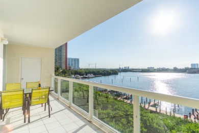 Lake House Comfortable condo with amazing bay views WIFI + Parking, , on Atlantic Ocean - Sunny Isles Beach in Florida - Lakehouse Vacation Rental - Lake Home for rent on LakeHouseVacations.com