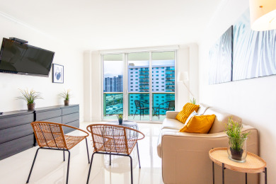 Lake House Spacious condo w open layout across from the beach WIFI + Parking, , on Atlantic Ocean - Sunny Isles Beach in Florida - Lakehouse Vacation Rental - Lake Home for rent on LakeHouseVacations.com