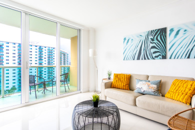 Lake House Spacious condo w open layout across from the beach WIFI + Parking, , on Atlantic Ocean - Sunny Isles Beach in Florida - Lakehouse Vacation Rental - Lake Home for rent on LakeHouseVacations.com
