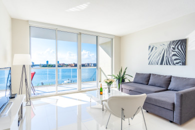 Lake House Bright condo with striking views of the waterway WIFI + Parking, , on Atlantic Ocean - Sunny Isles Beach in Florida - Lakehouse Vacation Rental - Lake Home for rent on LakeHouseVacations.com
