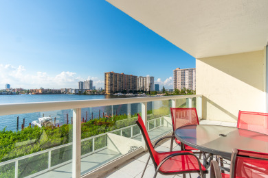Lake House Bright condo with striking views of the waterway WIFI + Parking, , on Atlantic Ocean - Sunny Isles Beach in Florida - Lakehouse Vacation Rental - Lake Home for rent on LakeHouseVacations.com