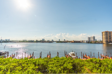 Lake House Bright condo with striking views of the waterway WIFI + Parking, , on Atlantic Ocean - Sunny Isles Beach in Florida - Lakehouse Vacation Rental - Lake Home for rent on LakeHouseVacations.com