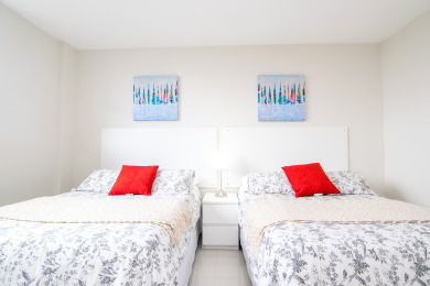 Lake House Modern condo w bay views. WiFi, parking, tennis, playground and more!, , on Atlantic Ocean - Sunny Isles Beach in Florida - Lakehouse Vacation Rental - Lake Home for rent on LakeHouseVacations.com