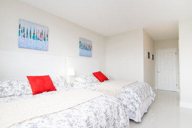 Lake House Modern condo w bay views. WiFi, parking, tennis, playground and more!, , on Atlantic Ocean - Sunny Isles Beach in Florida - Lakehouse Vacation Rental - Lake Home for rent on LakeHouseVacations.com