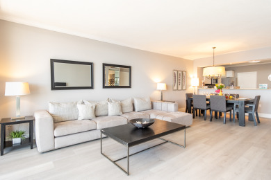 Lake House Cozy and spacious condo with amazing intracoastal views. WIFI + Parking, , on Atlantic Ocean - Sunny Isles Beach in Florida - Lakehouse Vacation Rental - Lake Home for rent on LakeHouseVacations.com