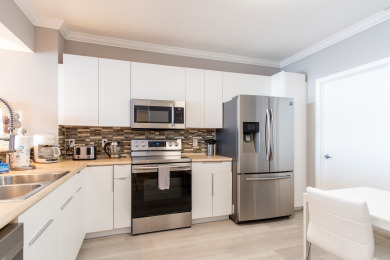 Lake House Cozy and spacious condo with amazing intracoastal views. WIFI + Parking, , on Atlantic Ocean - Sunny Isles Beach in Florida - Lakehouse Vacation Rental - Lake Home for rent on LakeHouseVacations.com