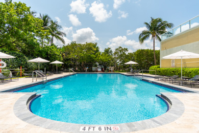 Lake House Cozy and spacious condo with amazing intracoastal views. WIFI + Parking, , on Atlantic Ocean - Sunny Isles Beach in Florida - Lakehouse Vacation Rental - Lake Home for rent on LakeHouseVacations.com