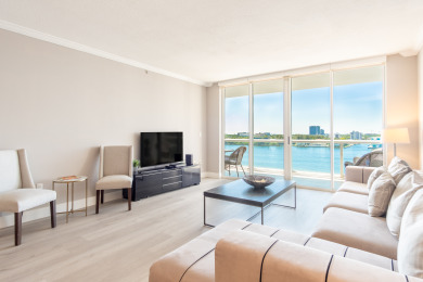 Lake House Cozy and spacious condo with amazing intracoastal views. WIFI + Parking, , on Atlantic Ocean - Sunny Isles Beach in Florida - Lakehouse Vacation Rental - Lake Home for rent on LakeHouseVacations.com