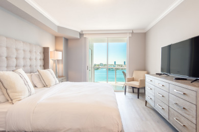 Lake House Cozy and spacious condo with amazing intracoastal views. WIFI + Parking, , on Atlantic Ocean - Sunny Isles Beach in Florida - Lakehouse Vacation Rental - Lake Home for rent on LakeHouseVacations.com