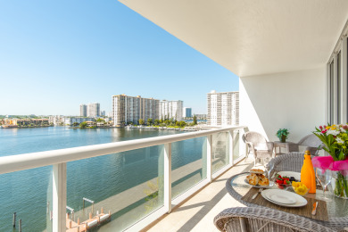 Lake House Cozy and spacious condo with amazing intracoastal views. WIFI + Parking, , on Atlantic Ocean - Sunny Isles Beach in Florida - Lakehouse Vacation Rental - Lake Home for rent on LakeHouseVacations.com