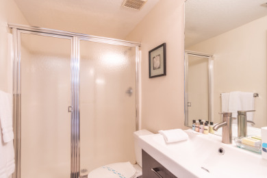 Lake House Cozy condo w bay views 150Mbps WIFI + Parking, , on Atlantic Ocean - Sunny Isles Beach in Florida - Lakehouse Vacation Rental - Lake Home for rent on LakeHouseVacations.com
