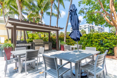 Lake House Cozy condo w bay views 150Mbps WIFI + Parking, , on Atlantic Ocean - Sunny Isles Beach in Florida - Lakehouse Vacation Rental - Lake Home for rent on LakeHouseVacations.com