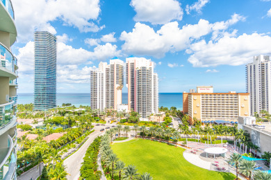 Lake House Warm condo w striking ocean & park views WIFI + Parking, , on Atlantic Ocean - Sunny Isles Beach in Florida - Lakehouse Vacation Rental - Lake Home for rent on LakeHouseVacations.com