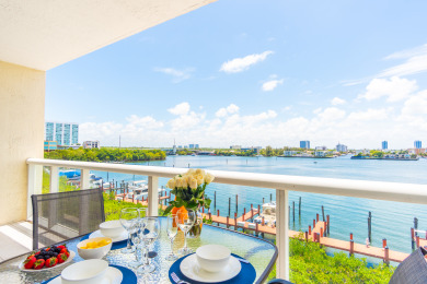Lake House Luminous corner condo overlooking the bay WIFI + Netflix + Parking, , on Atlantic Ocean - Sunny Isles Beach in Florida - Lakehouse Vacation Rental - Lake Home for rent on LakeHouseVacations.com