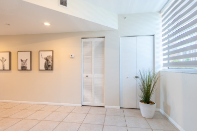 Lake House Luminous corner condo overlooking the bay WIFI + Netflix + Parking, , on Atlantic Ocean - Sunny Isles Beach in Florida - Lakehouse Vacation Rental - Lake Home for rent on LakeHouseVacations.com