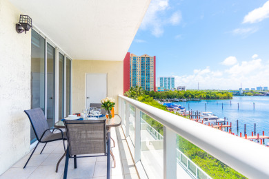 Lake House Luminous corner condo overlooking the bay WIFI + Netflix + Parking, , on Atlantic Ocean - Sunny Isles Beach in Florida - Lakehouse Vacation Rental - Lake Home for rent on LakeHouseVacations.com