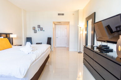 Lake House Penthouse condo with amazing ocean & park views WIFI + Parking, , on Atlantic Ocean - Sunny Isles Beach in Florida - Lakehouse Vacation Rental - Lake Home for rent on LakeHouseVacations.com