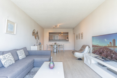 Lake House Spacious penthouse across from the beach WIFI + Parking, , on Atlantic Ocean - Sunny Isles Beach in Florida - Lakehouse Vacation Rental - Lake Home for rent on LakeHouseVacations.com