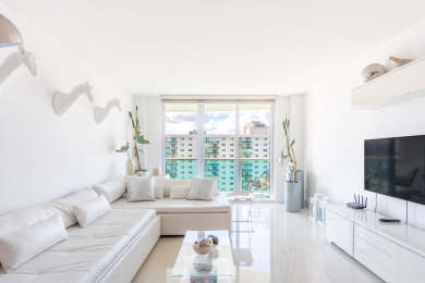 Lake House Cozy designer condo across from the beach. WiFi, parking, tennis and more!, , on Atlantic Ocean - Sunny Isles Beach in Florida - Lakehouse Vacation Rental - Lake Home for rent on LakeHouseVacations.com
