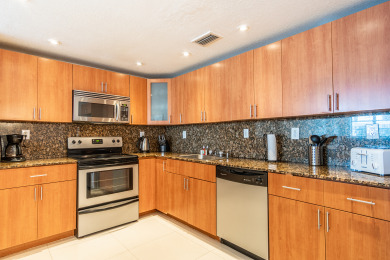 Lake House Spacious condo for the entire family 500 ft from the beach WIFI + Parking, , on Atlantic Ocean - Sunny Isles Beach in Florida - Lakehouse Vacation Rental - Lake Home for rent on LakeHouseVacations.com