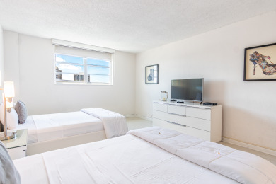 Lake House Spacious condo for the entire family 500 ft from the beach WIFI + Parking, , on Atlantic Ocean - Sunny Isles Beach in Florida - Lakehouse Vacation Rental - Lake Home for rent on LakeHouseVacations.com