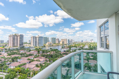 Lake House Spacious condo for the entire family 500 ft from the beach WIFI + Parking, , on Atlantic Ocean - Sunny Isles Beach in Florida - Lakehouse Vacation Rental - Lake Home for rent on LakeHouseVacations.com