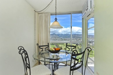 Lake House Mountain and Golf Course Views! Washerdryer, AC, FREE Wi-Fi and Parking!, , on Oahu - Honolulu in Hawaii - Lakehouse Vacation Rental - Lake Home for rent on LakeHouseVacations.com