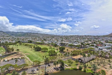 Lake House Mountain and Golf Course Views! Washerdryer, AC, FREE Wi-Fi and Parking!, , on Oahu - Honolulu in Hawaii - Lakehouse Vacation Rental - Lake Home for rent on LakeHouseVacations.com