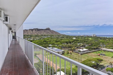 Lake House Mountain and Golf Course Views! Washerdryer, AC, FREE Wi-Fi and Parking!, , on Oahu - Honolulu in Hawaii - Lakehouse Vacation Rental - Lake Home for rent on LakeHouseVacations.com