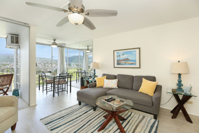 Lake House Luscious Green Golf Course & Mountain Views! FREE Wi-Fi, Parking, Pool!, , on Oahu - Honolulu in Hawaii - Lakehouse Vacation Rental - Lake Home for rent on LakeHouseVacations.com