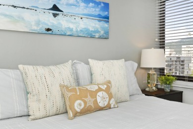 Lake House Corner Unit with Mountain View, Full Kitchen, AC, FREE Wi-Fi and Parking!, , on Oahu - Honolulu in Hawaii - Lakehouse Vacation Rental - Lake Home for rent on LakeHouseVacations.com