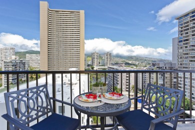 Lake House Corner Unit with Mountain View, Full Kitchen, AC, FREE Wi-Fi and Parking!, , on Oahu - Honolulu in Hawaii - Lakehouse Vacation Rental - Lake Home for rent on LakeHouseVacations.com