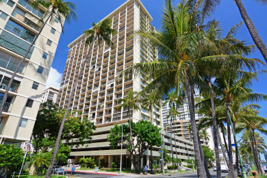 Lake House Ala Wai Canal Views! AC, WasherDryer, Dishwasher, Wi-Fi, Pool, FREE Parking!, , on Oahu - Honolulu in Hawaii - Lakehouse Vacation Rental - Lake Home for rent on LakeHouseVacations.com