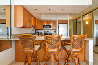 Lake House Oceanview King 1BR in Papakea Resort , , on Maui - Lahaina in Hawaii - Lakehouse Vacation Rental - Lake Home for rent on LakeHouseVacations.com