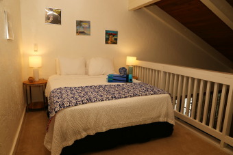 Lake House Oceanfront Penthouse w Panoramic Views + AC, , on Maui - Lahaina in Hawaii - Lakehouse Vacation Rental - Lake Home for rent on LakeHouseVacations.com