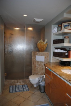 Lake House Penthouse 3BR w Oceanfront Views + Vaulted Ceiling, , on Maui - Lahaina in Hawaii - Lakehouse Vacation Rental - Lake Home for rent on LakeHouseVacations.com