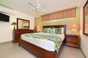 Lake House 180-Degree Oceanfront View Corner Unit!, , on Maui - Lahaina in Hawaii - Lakehouse Vacation Rental - Lake Home for rent on LakeHouseVacations.com