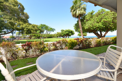 Lake House Great Specials! Ground Floor. Next to Beach and Ocean access! # 108, , on Maui - Lahaina in Hawaii - Lakehouse Vacation Rental - Lake Home for rent on LakeHouseVacations.com