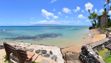 Lake House Great Specials! Ground Floor. Next to Beach and Ocean access! # 108, , on Maui - Lahaina in Hawaii - Lakehouse Vacation Rental - Lake Home for rent on LakeHouseVacations.com