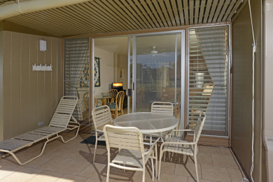 Lake House Great Specials! Ground Floor. Next to Beach and Ocean access! # 108, , on Maui - Lahaina in Hawaii - Lakehouse Vacation Rental - Lake Home for rent on LakeHouseVacations.com